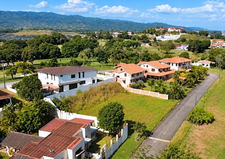 Venta de terreno en Cerro Viento, Club de Golf de Panamá, 883 m² (6/16)